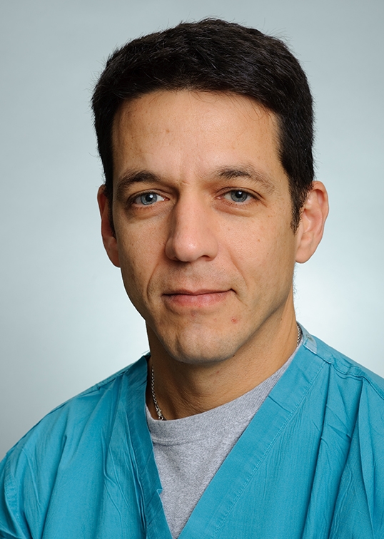 Vicente Farinas M.D. , Physician Anesthesiologist 